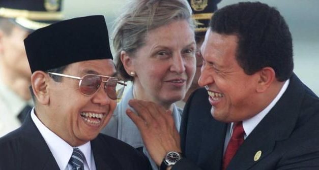 Humor Gus Dur: Semua Presiden Indonesia itu Gila