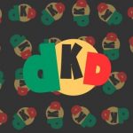 Mobil apa yang ada di atas pohon?