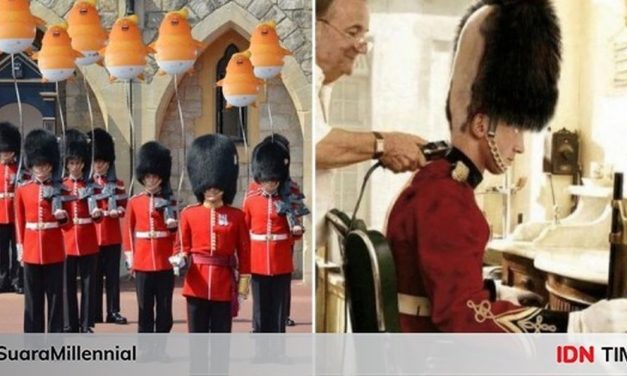 9 Meme Terkocak Penjaga Kerajaan Inggris, Bikin Gagal Paham