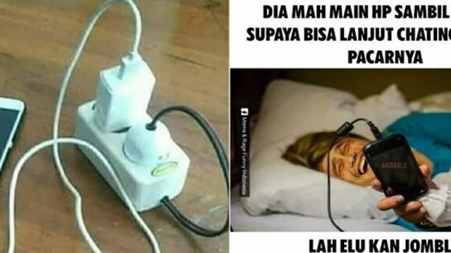 10 Meme Charge HP ini bikin tepuk jidat