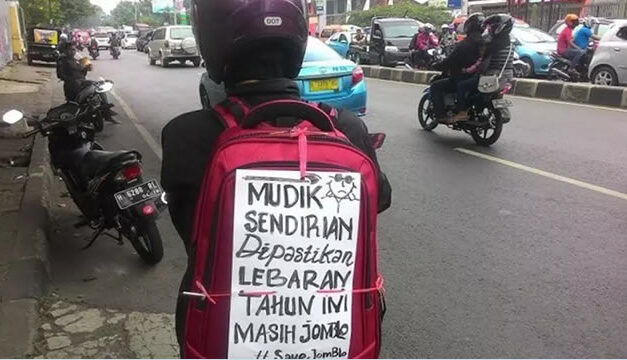 10 Meme Mudik Lebaran ini Bikin Senyum Plus Kangen Kampung Halaman