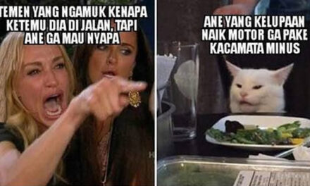 10 Meme Orang Berkacamata ini Kocaknya Bikin Ngangguk-ngangguk